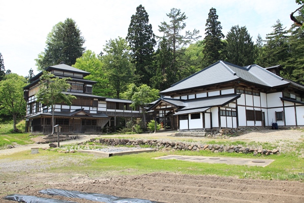 /data/project/111/長谷山邸全景.jpg