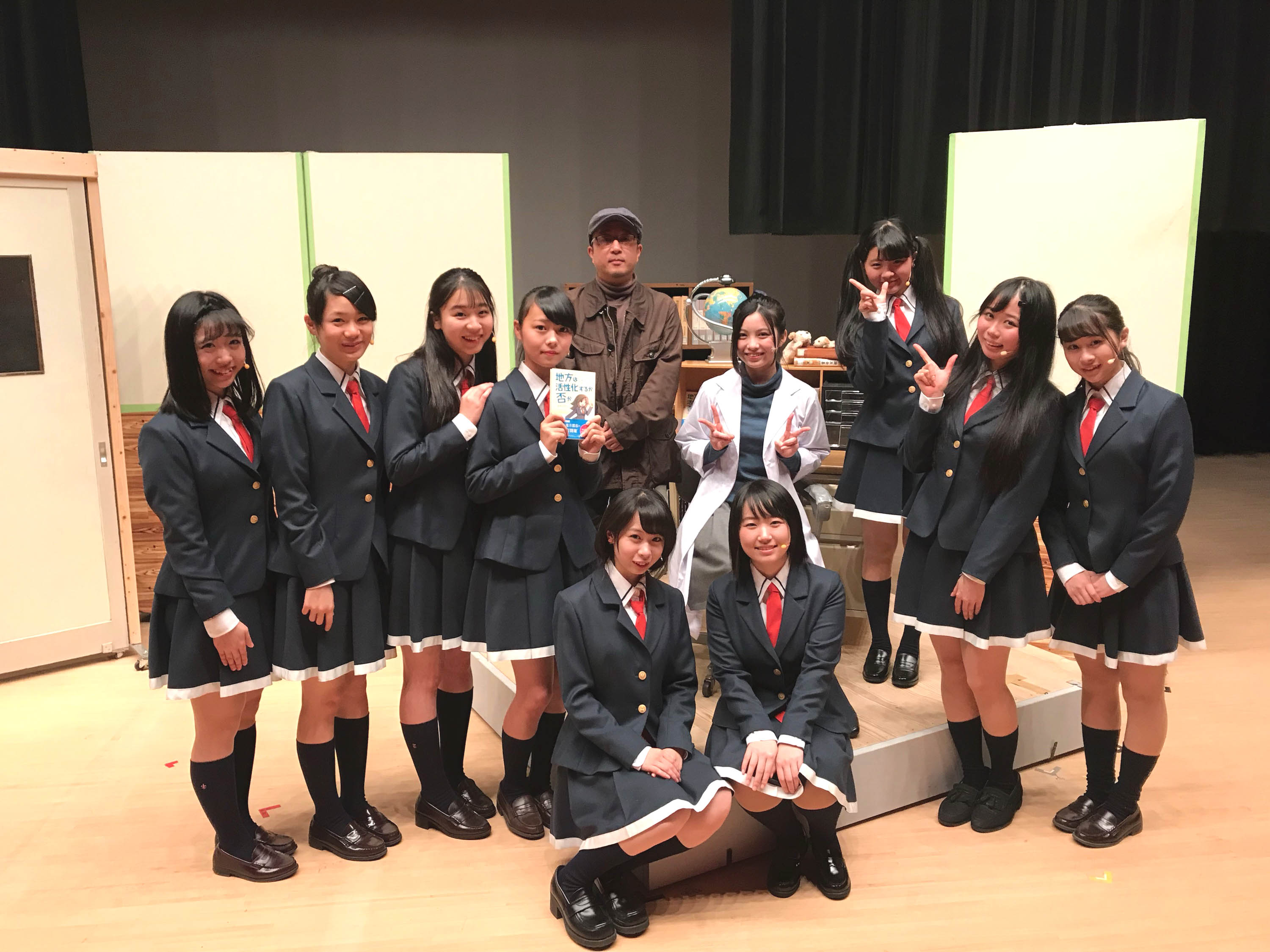 /data/project/322/出演者&こばやし先生.jpg